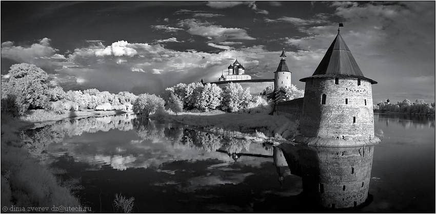 Panorama of Pskov | reflection, church, black and white, lake, panorama