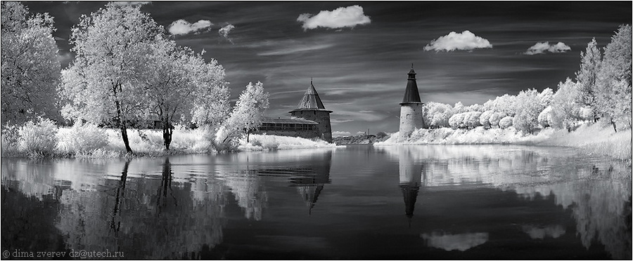 One more panorama of Pskov | house, lake, black and white, panorama, refection