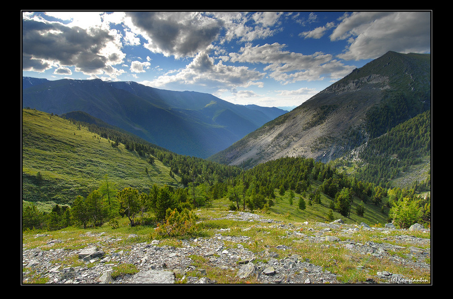 Kara-Turek pass | panorama, valley, clouds, light, mountains