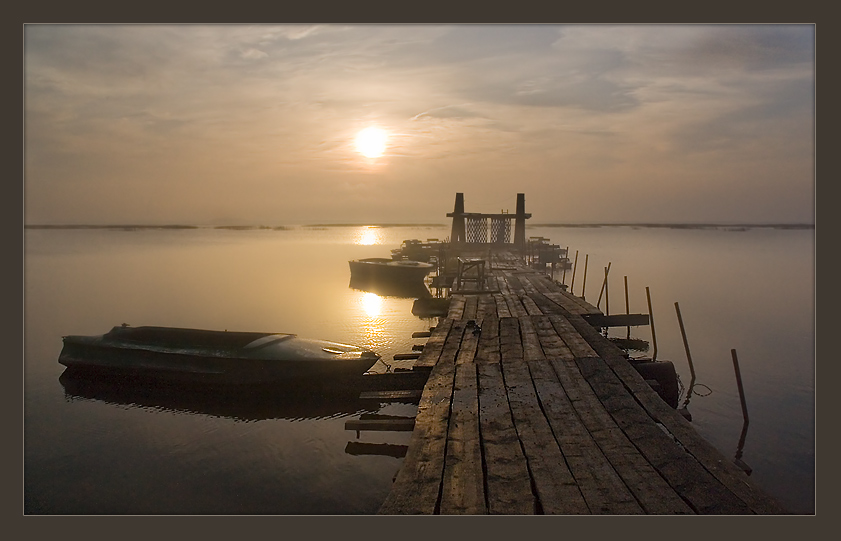 lake Svetloe *3 | morning, fog, dock, boat, lake