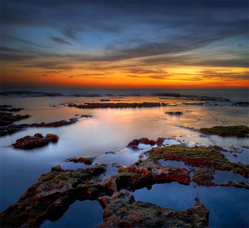 Water-stone leaded pane  | water, fog, colourful, stone, sky