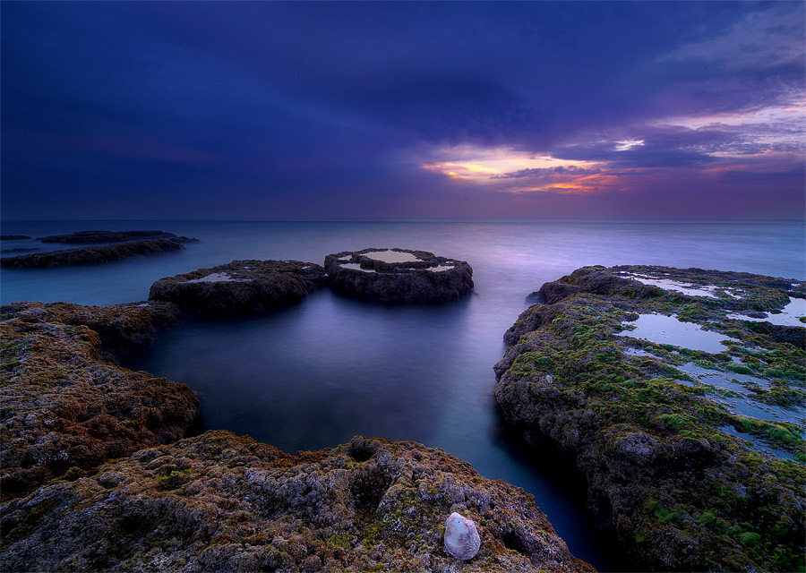 Color of Silence | rocks, sea, sunset, purple, skylline