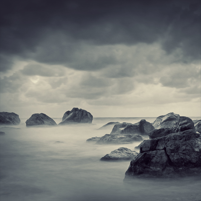 Grim sea | sea, rocks, duoton, fog, clouds