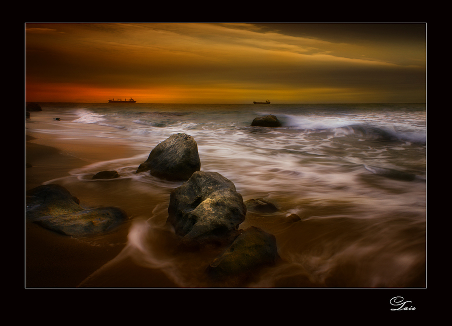 Ships and skyline | ship, sea, dusk, rocks, sky