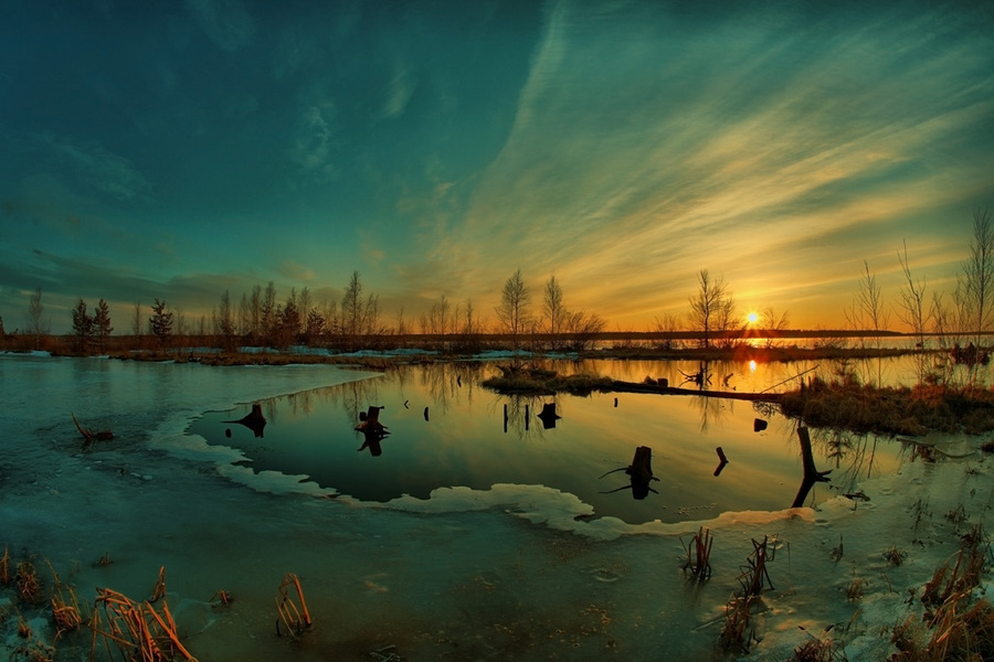 The first thaw holes | sky, sun, dawn, winter, swamp, ice