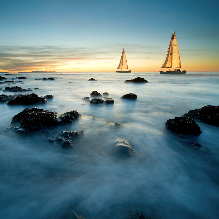 New Zealand | rocks, ship, sea