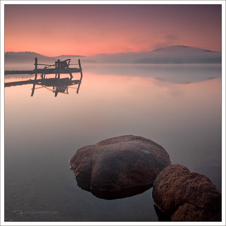 Unreal  | lake, dock, dawn, fog