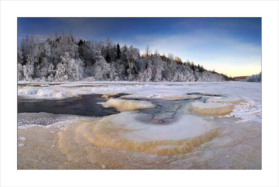 Creme Brulee | winter, ice, river, snow