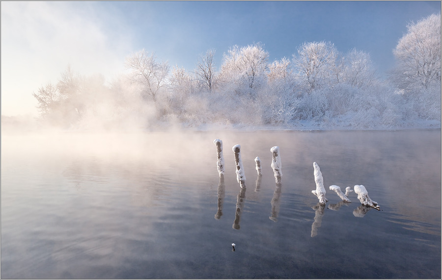 Frosty morning | river, winter, haze
