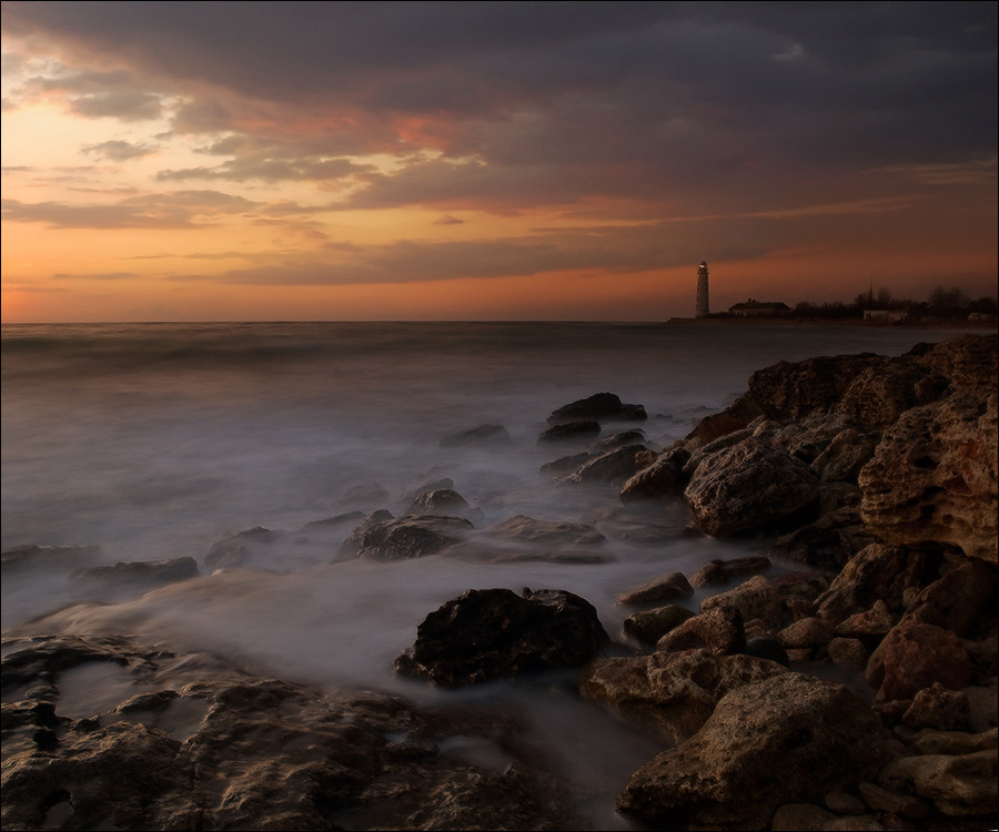 Lonely lighthouse | mist, rocks, sea, surf