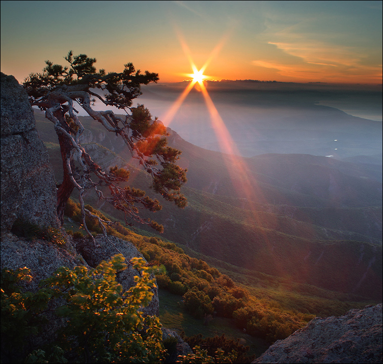 Sunrise at Demerdji  | sunrise, panorama, mountains