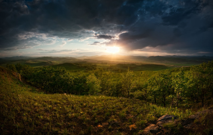 Fairytale country | sun, panorama, valley