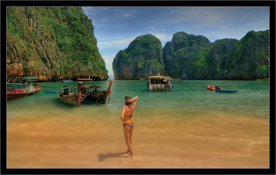 Phi-Phi | sand, sea, people, rocks