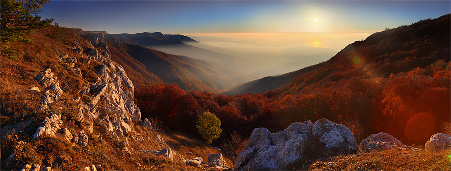 Greeting the dawn | mountains, mist, panorama