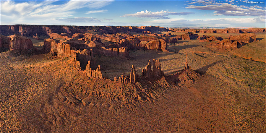 Yei-Be-Chei | canyon, panorama, desert