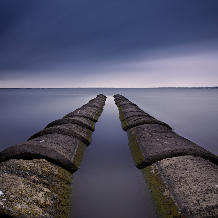 Something unknown | unknown objects, water, sky