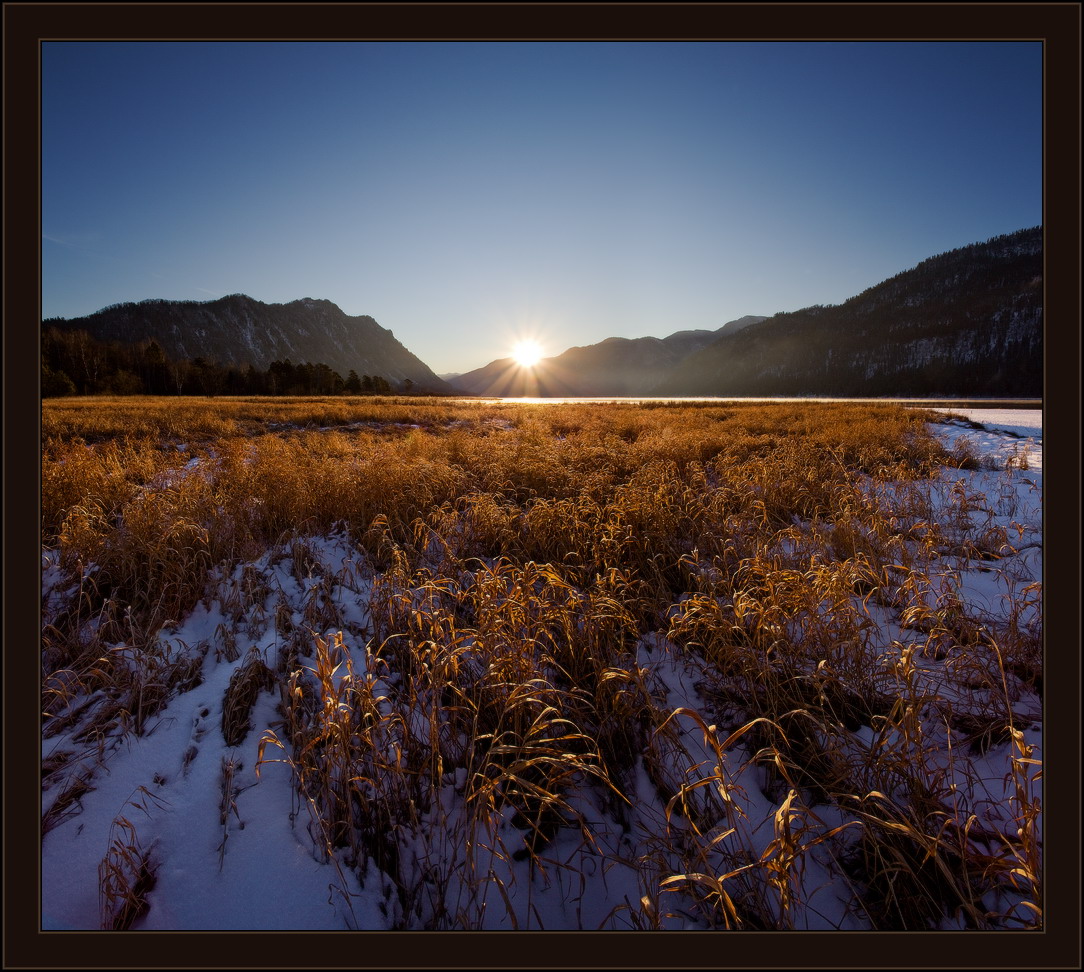 Dawn, Altai | Altai, gulf, morning, sun, grass, landscape, mountains, Teletskoye, snow , dawn