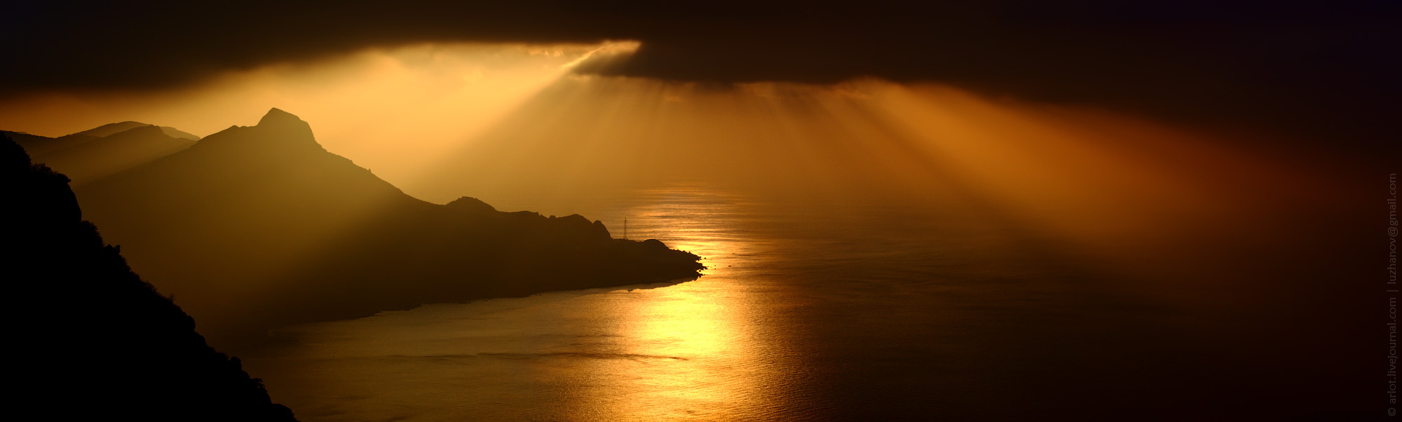 Dawn over the cape Sarych | dawn, cape, Sarych, Crimea, rays, shine , sky  , sea, water, landscape 