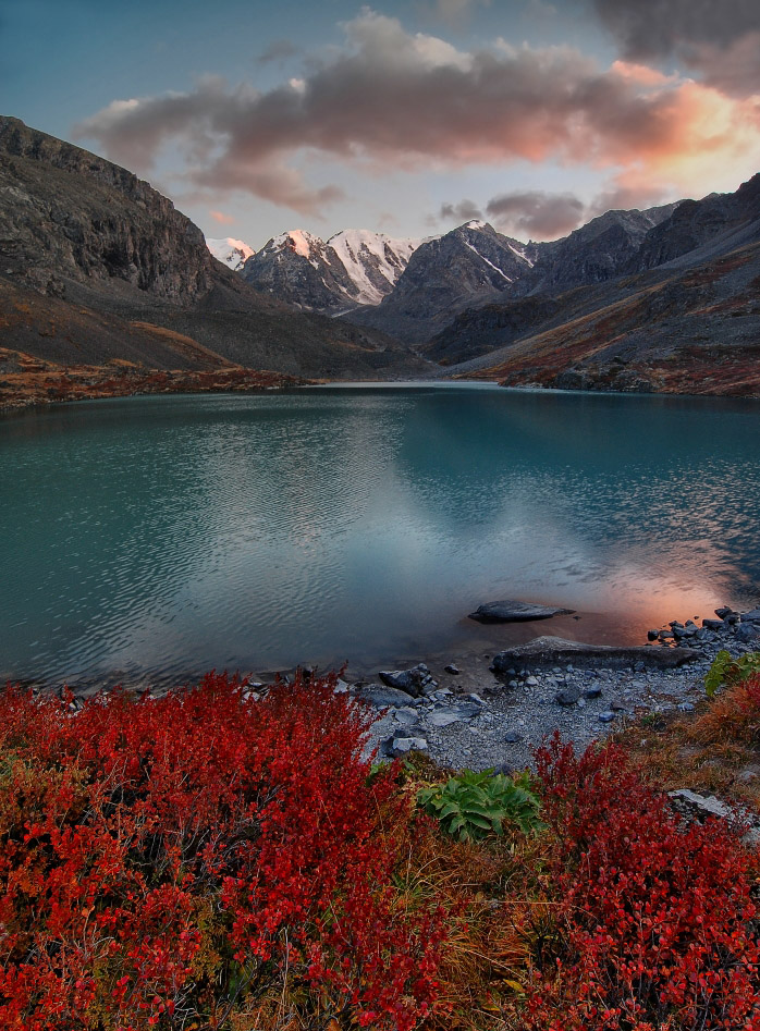 Karakabak, Altai | Altai, Karakabak, gorge, river, grass, red, clouds, mountain, landscape, gleam