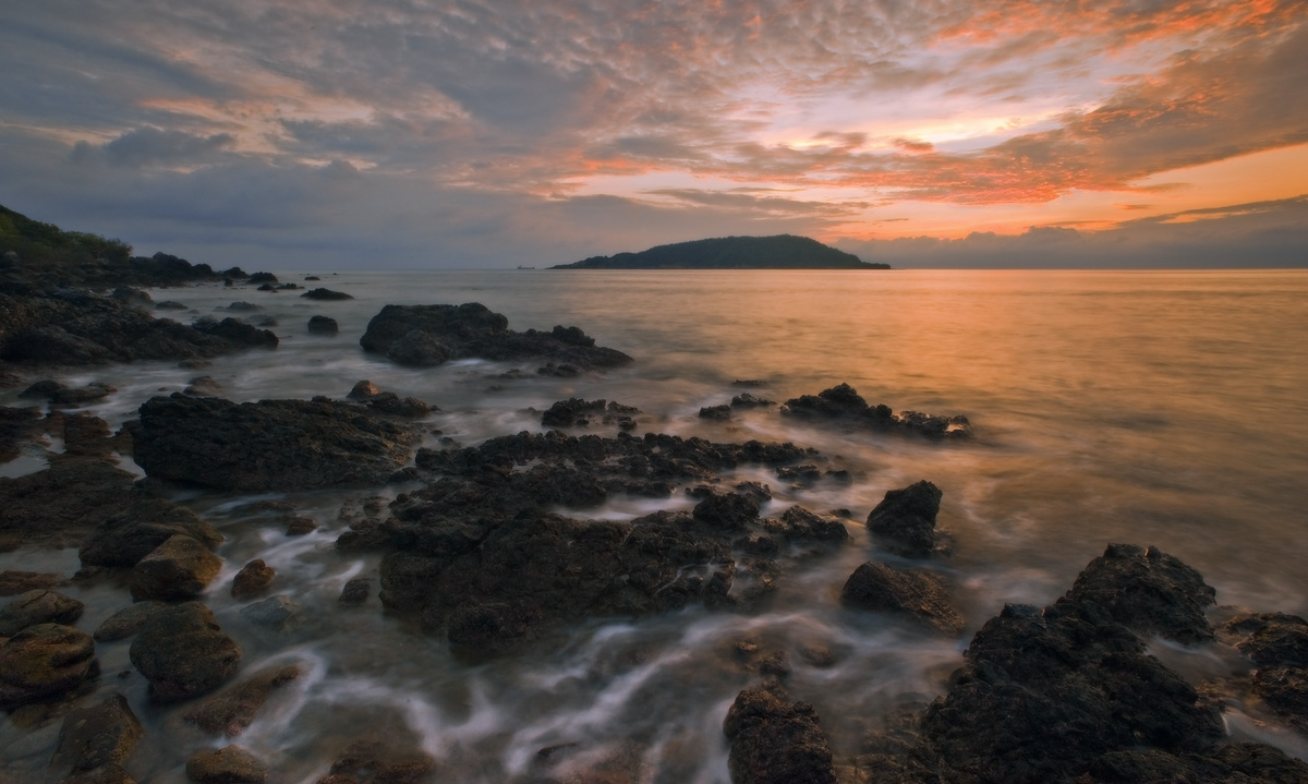 Sea sunset | landscape, sea, evening, stones, sunset, scarlet, water, flow, skyline, foam