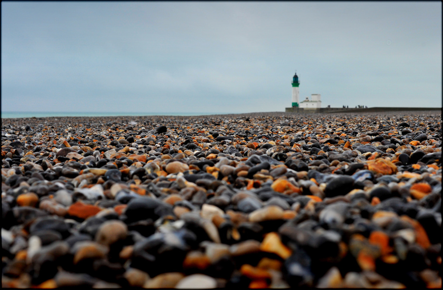 Stone beach | stone, lighthouse, skyline, sea