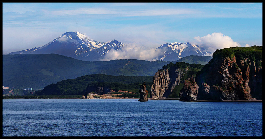 Volcanoes of Kamchatka | Kamchatka, volcano, sea, cliff