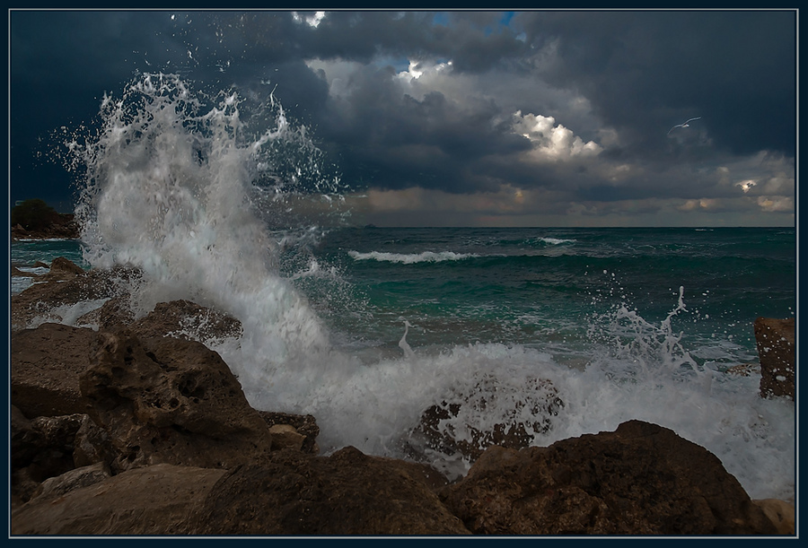  Breaking waves | wave, sea, stone, clouds