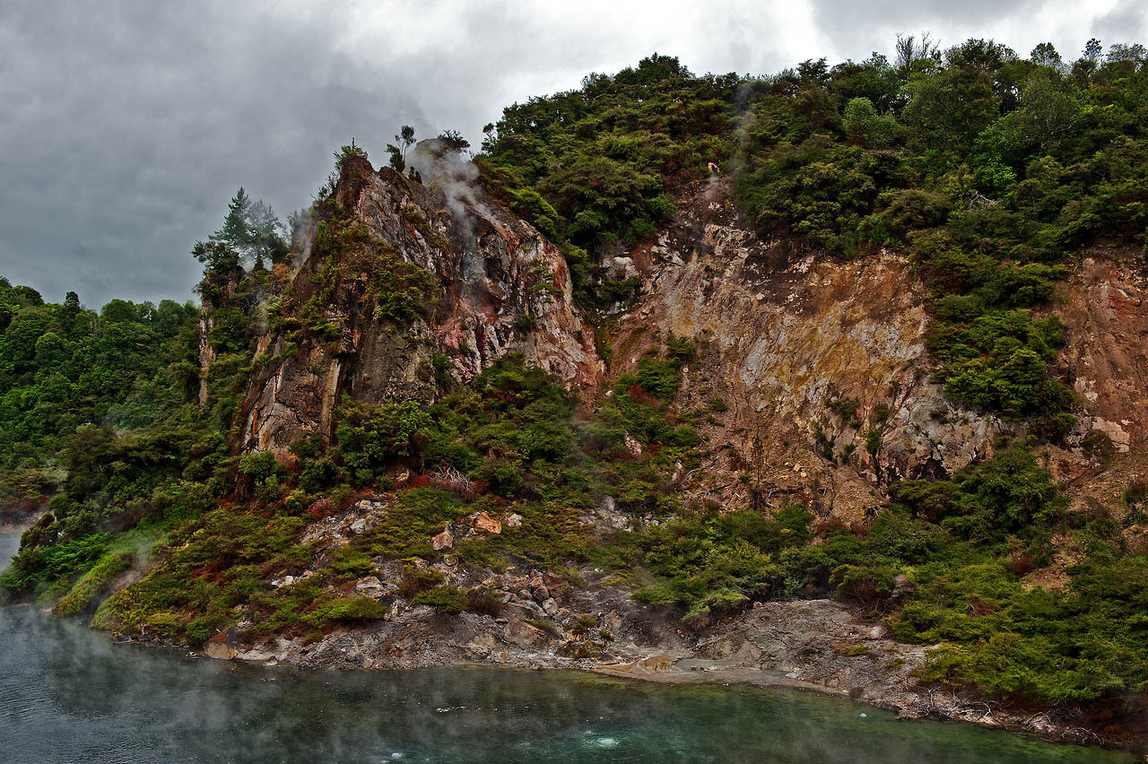 Rotorua and boiling lake, New Zealand | Rotorua, New Zealand, boiling lake, fumarole, rock, water, trees, green, sky, steam