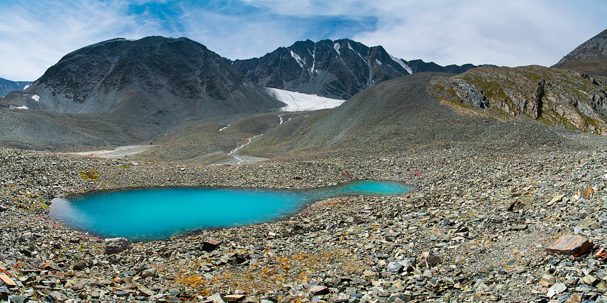 Mysterious puddle | mountain, hill, puddle, rocks