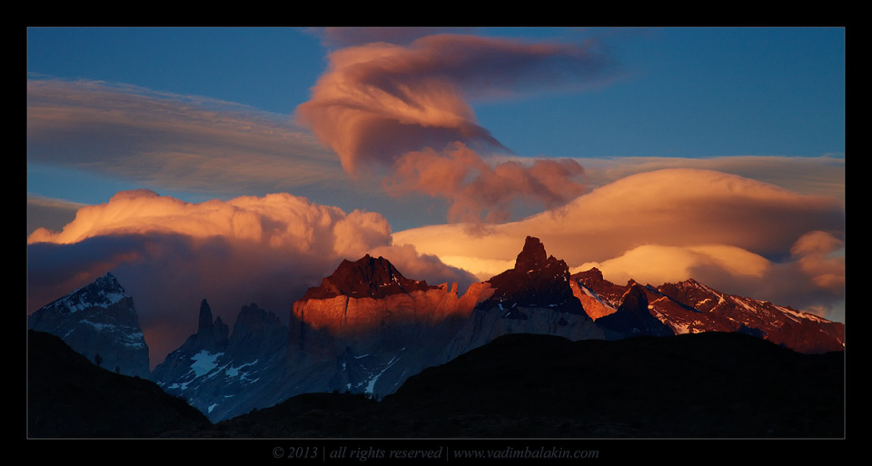 Sunset in Torres del Paine | Sunset, clouds,  mountains