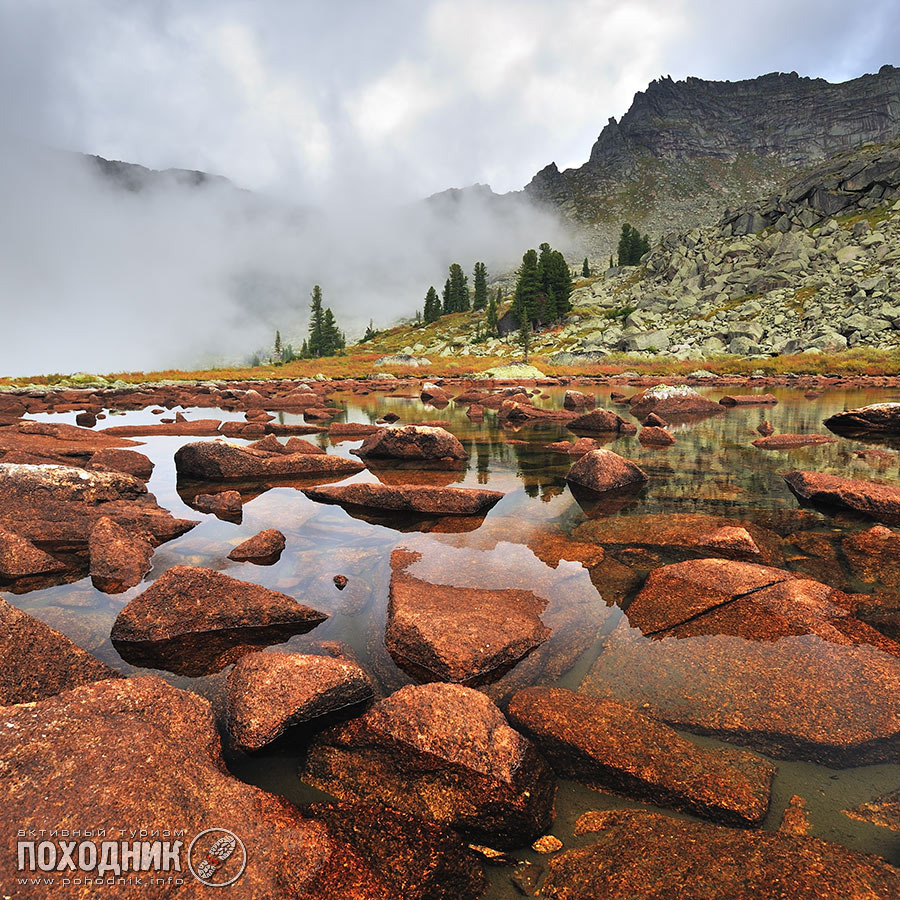 Lake Marmara, Ergaki  | lake, water, stones, fog, nature, landscape, sky, clouds, clear, Ergaki