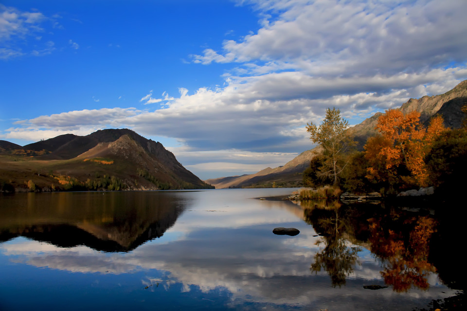 Lake and cliffs | cliff, lake, water, sky